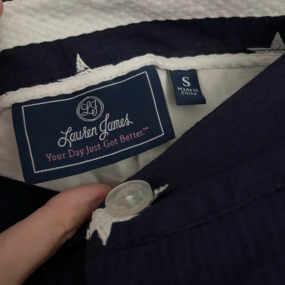 Lauren James Americana USA Embroidered Star Fourth of July Seersucker Shorts - Picture 4 of 5